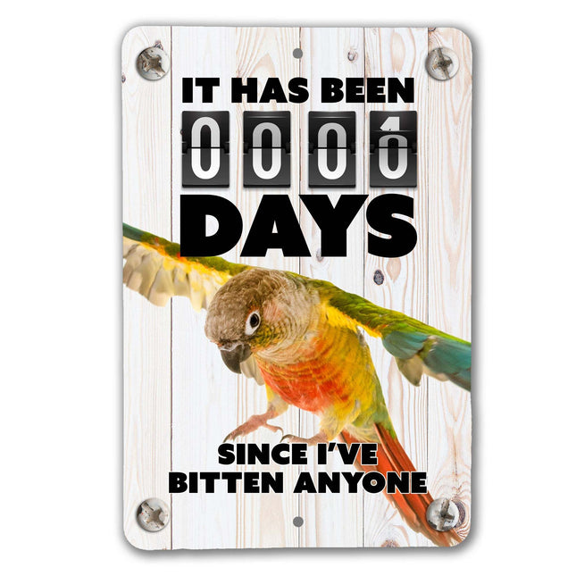 Flying Green Cheek Conure Bite Sign